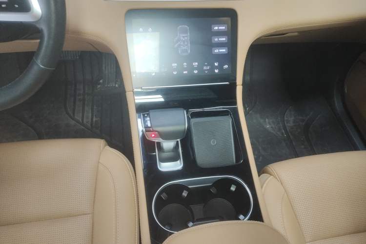 Used Li Auto ONE 2021 Extended-Range 6-Seater Version Gear Lever