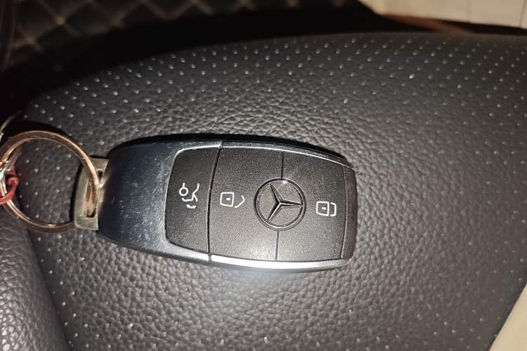 Used Mercedes-Benz C-Class 2019 C 180 L Fashion Edition Sport Version
