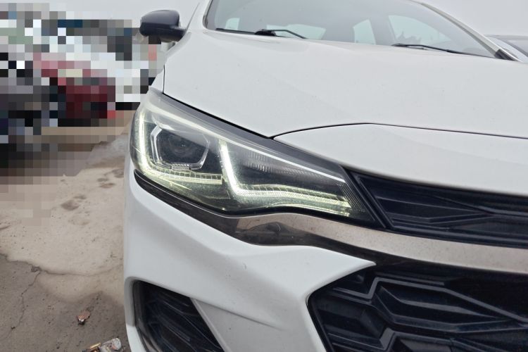 Used Chevrolet Monza 2019 RS 330T Automatic Sporty Edition China VI Standard Right Front Headlight