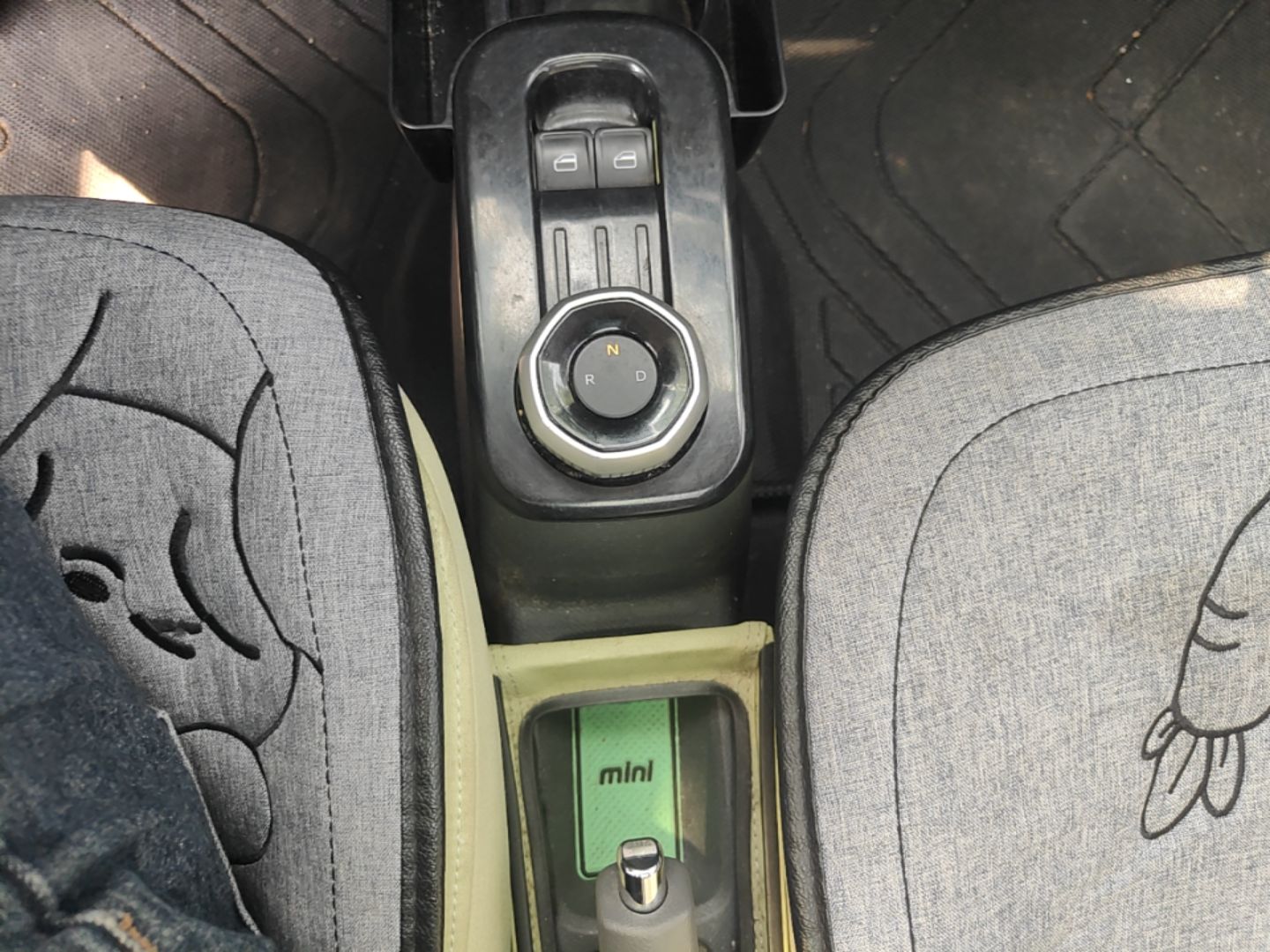 Geely Galaxy Panda 2023 Panda Mini 200km Dynamic Bear — снимка 16