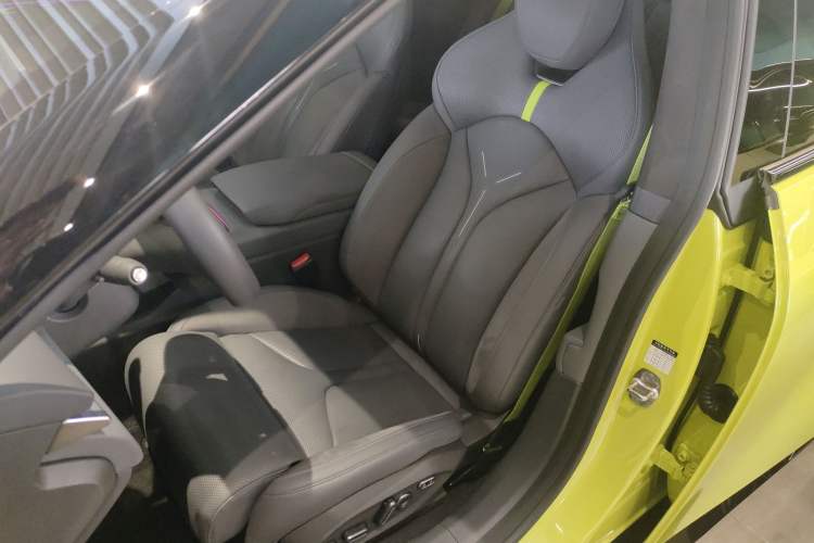 Used XPeng P7 2025 Model—702 Long Range Ultra