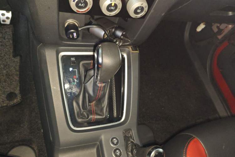 Used BAIC Off-Road BJ40 2017 40L 2.3T Automatic All-Wheel Drive Ring of the Tower Champion Edition
