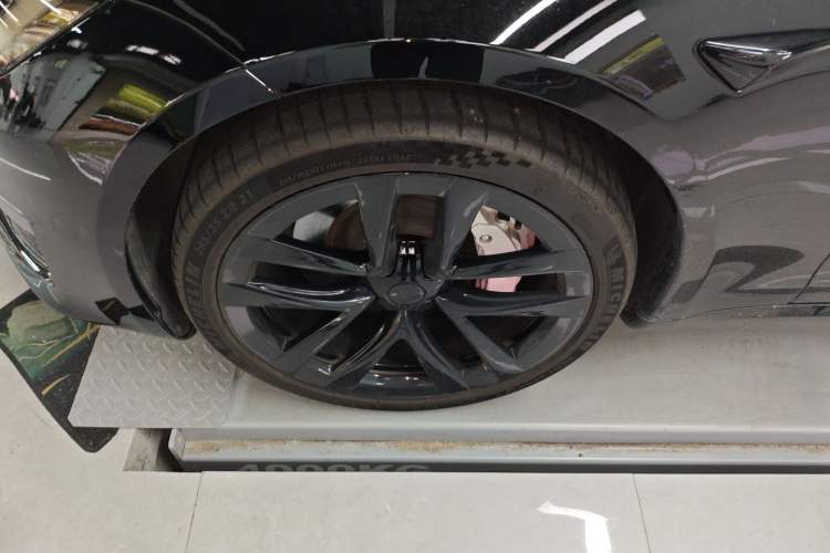 Used Tesla Model S 2023 Dual-Motor All-Wheel-Drive Version Exterior 4