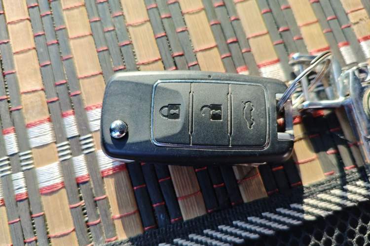 Used FORTHING Lingzhi 2023 M5L 1.6L Base Model 5 Seats