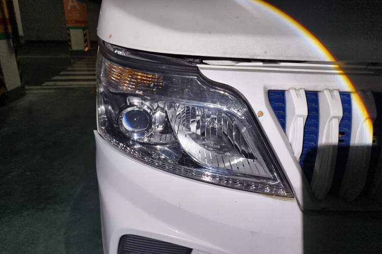 Used CHANGAN KAICHENG Ruixing EM60 2024 260 km Range Liftback Comfort Version 2 Seats 41.86 kWh Right Front Headlight