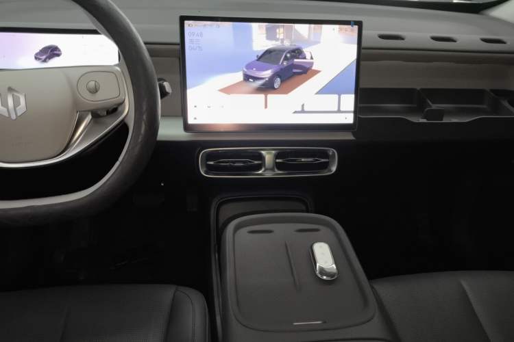 Used Leapmotor B10 2025 600 LiDAR Version Audio And AC Panel