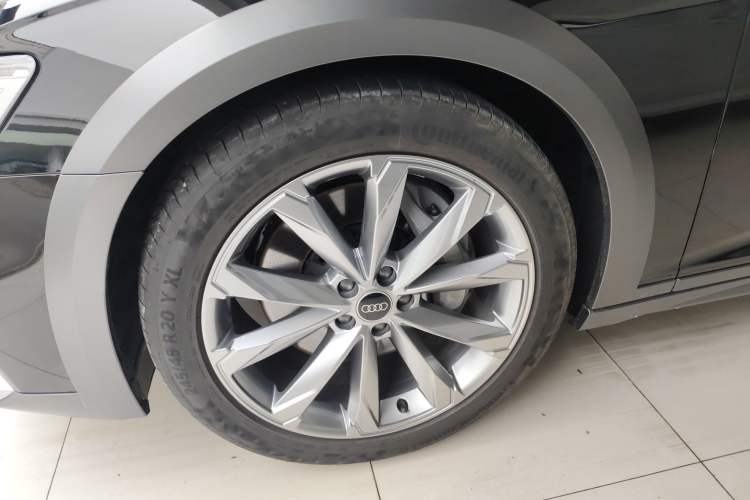 Used Audi A6 2024 allroad quattro 55 TFSI Prestige Off-Road Model