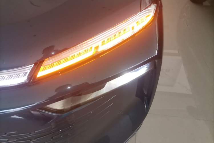 Used Wey Mocha New Energy 2024 Hi4 Four-Wheel Drive Long-Range Version