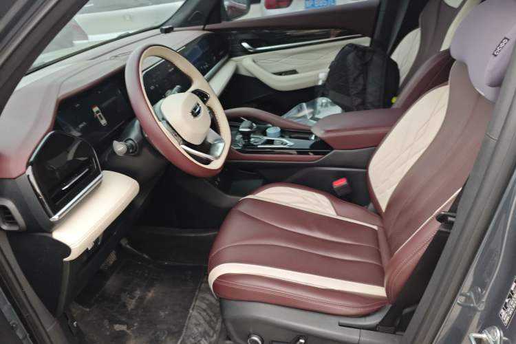 Used Geely Auto Monjaro L 2021 2.0TD DCT EVO Two-Wheel Drive Prestige Version Left Front Seat