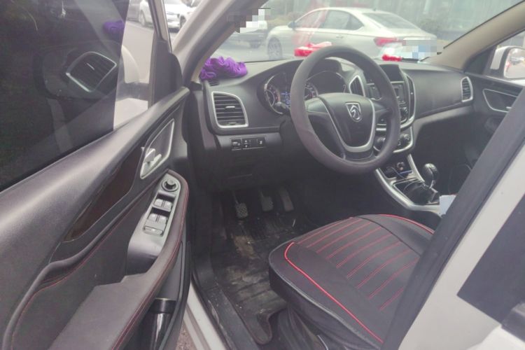 Used Baojun 560 2016 1.8L Manual Value Edition