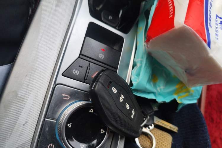 Used JETOUR X70 PLUS 2024 1.6T DCT Luxury Edition 7-Seater
