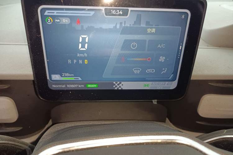 Used SAIC MAXUS Dana V1 2024 V1 Long Wheelbase High Roof (51 kWh)