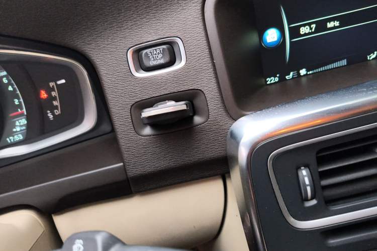 Used Volvo S60 2015 S60L T5 Intelligent Drive Edition
