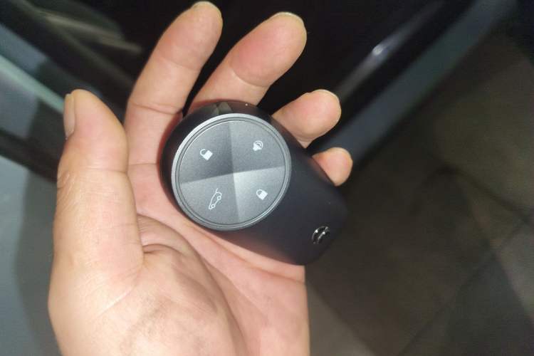 Used Nio ES6 2019 420 km Sport Version Vehicle Key