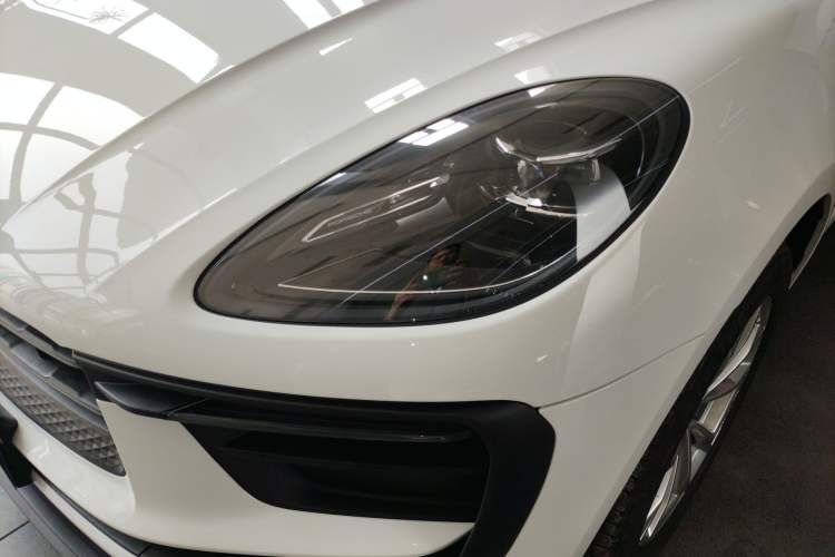 Used Porsche Macan 2024 Macan 2.0T