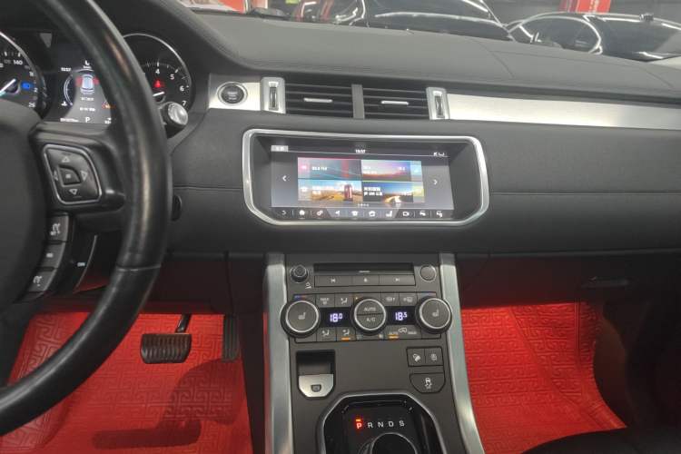 Used Land Rover Range Evoque 2018 240 PS SE Smart Brilliance Edition