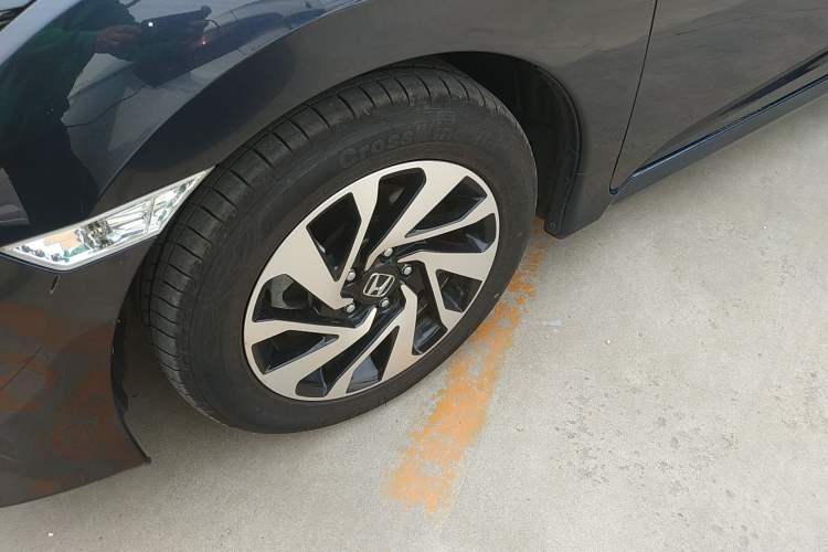 Used Honda Civic 2016 220TURBO CVT Luxury Edition
