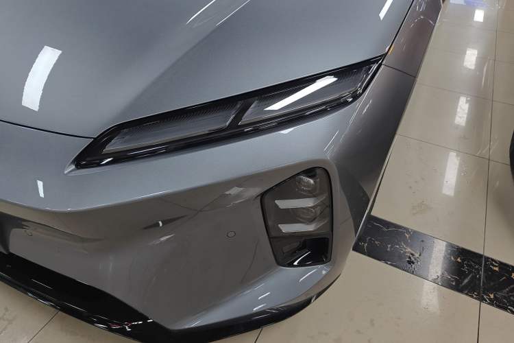 Used Nio ET5T 2025 100kWh Touring Left Front Headlight