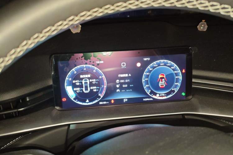 Used Haval H6 2024 1.5T Two-Wheel-Drive Classic Edition