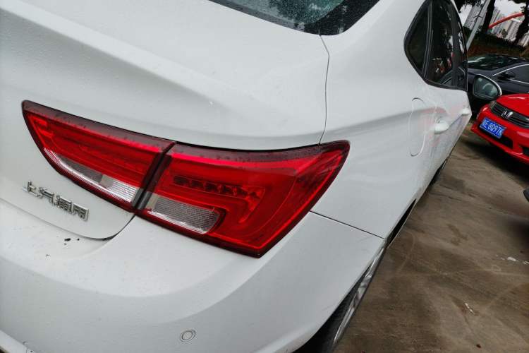 Used Buick Verano 2018 Sedan 20T Dual-Clutch Leading Model
