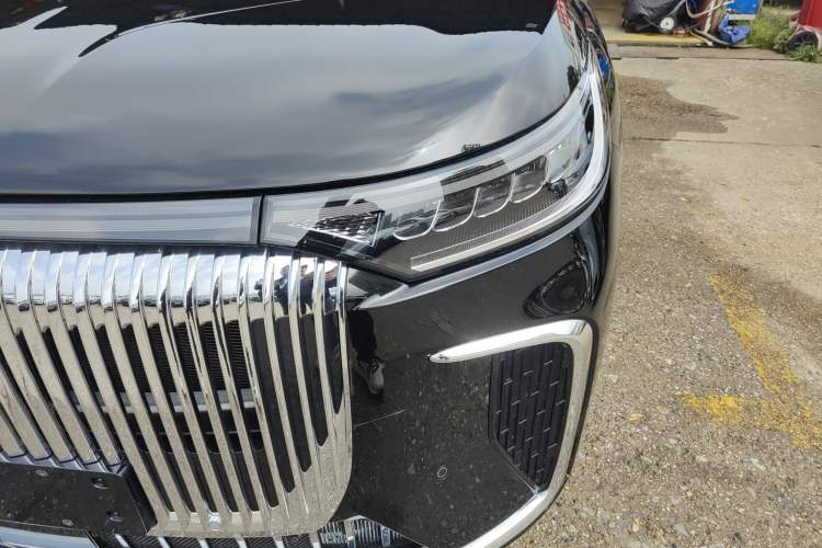 Used VOYAH Dream 2025 PHEV Four-Wheel Drive Prestige Kunpeng Edition Left Front Headlight