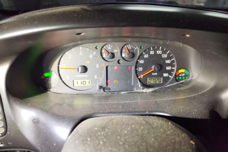 Used JAC Refine M5 2012 1.9T Diesel Manual Business Edition