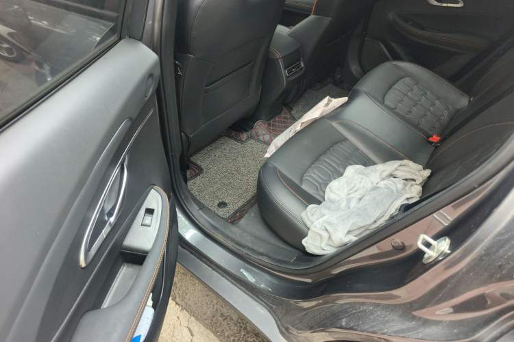 Used CHANGAN UNI-T 2022 1.5T Prestige Version Left Rear Seat