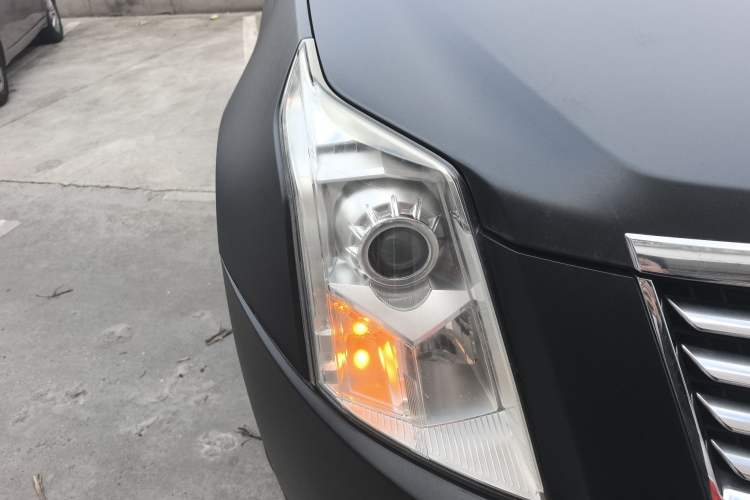 Used Cadillac SRX 2015 3.0L Elite Model