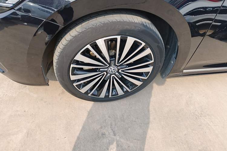 Used Volkswagen Passat 2019 330TSI Luxury Edition China V Standard
