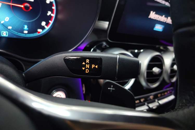 Used Mercedes-Benz GLC 2021 GLC 300 L 4MATIC Dynamic Model
