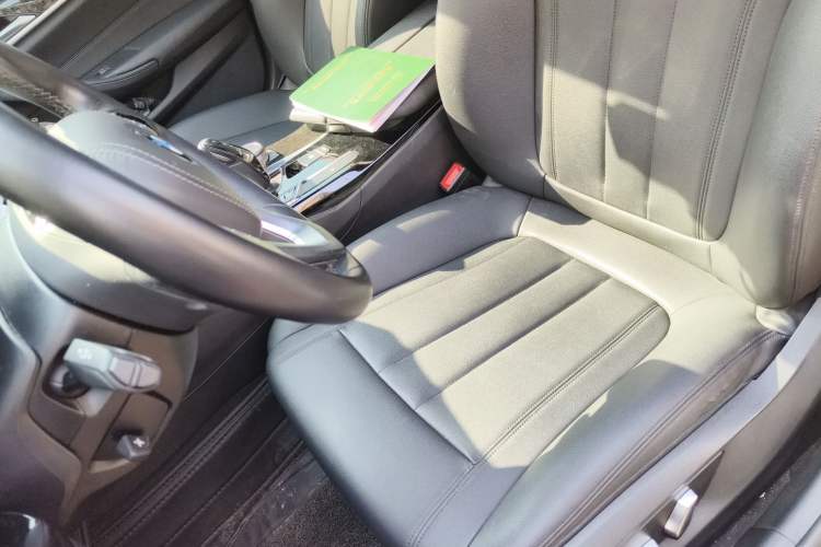 Used BMW 5 Series 2018 525Li M Sport Package Left Front Seat