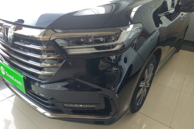 Used Honda Odyssey 2024 2.0L eHEV Sharp & Smart Edition