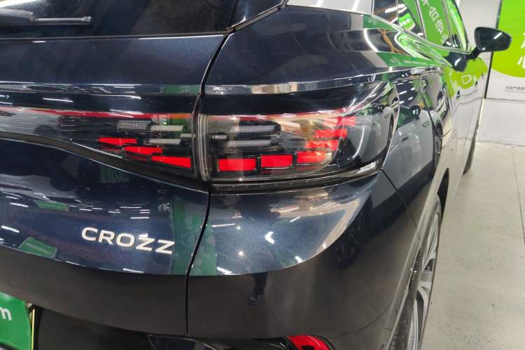 Used Volkswagen ID.4 CROZZ 2022 High-Performance PRIME Edition Right Rear Taillight