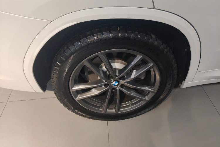 Used BMW X3 2020 xDrive28i M Sport Package Right Rear Wheel Hub