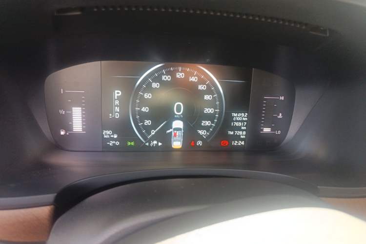 Used Volvo S90 2020 T5 Zhiyi Luxury Edition Instrument Cluster