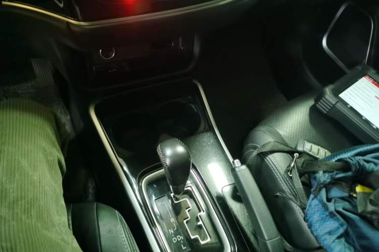 Used Mitsubishi Outlander 2018 2.0L Two-Wheel Drive Glory Edition 5 Seats