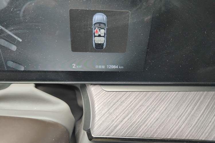 Used Denza Z9 2024 1100 km All-Wheel-Drive Ultra Version