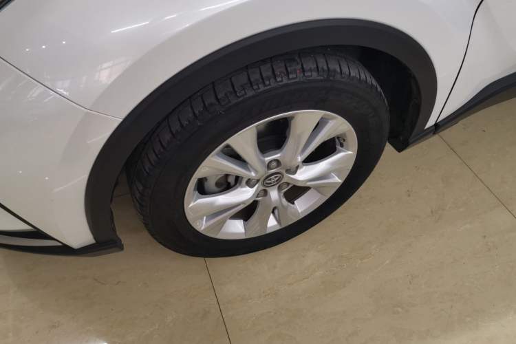 Used Toyota IZOA 2021 2.0L Yidong Edition
