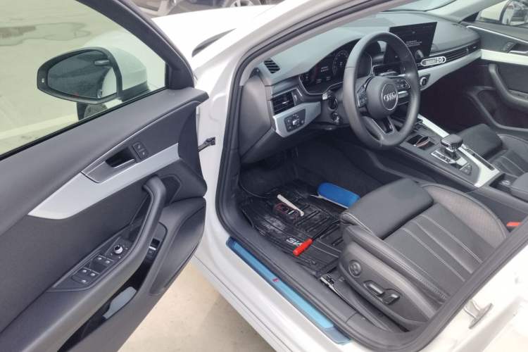 Used Audi A4L 2020 40 TFSI Fashion Dynamic Model
