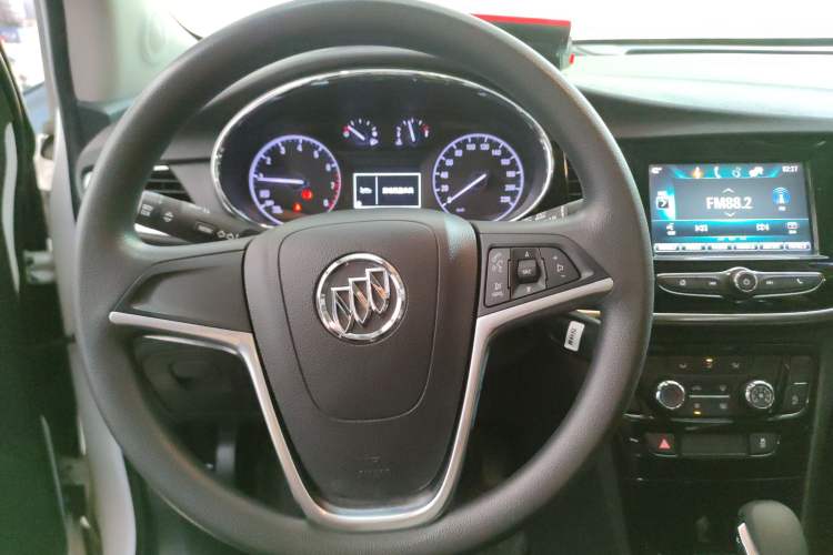 Used Buick Encore 2018 18T Automatic Two-Wheel Drive Urban Leading Model