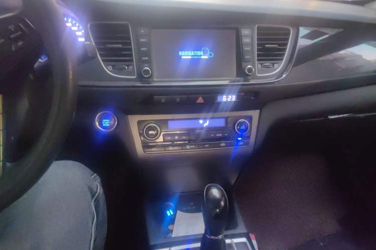 Used Hyundai Mistra 2014 1.8L Automatic Smart GLS
