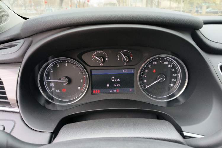 Used Buick LaCrosse 2019 28T Luxury Version