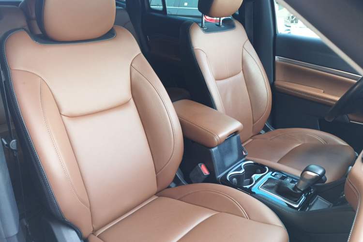 Used Jeep Grand Commander 2022 2.0T Four-Wheel Drive Luxury Edition