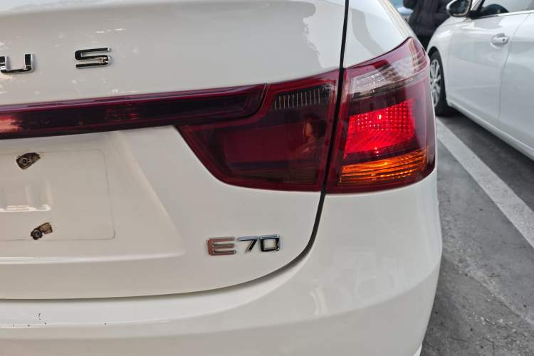 Used Dongfeng Aeolus E70 2021 Revised Version 3 500 Ultra-Comfort Edition