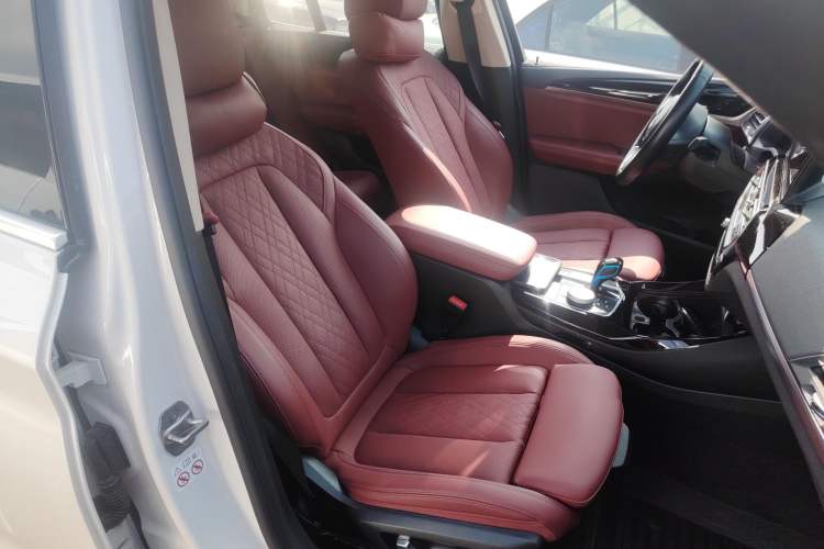 Used BMW iX3 2022 Leading Model