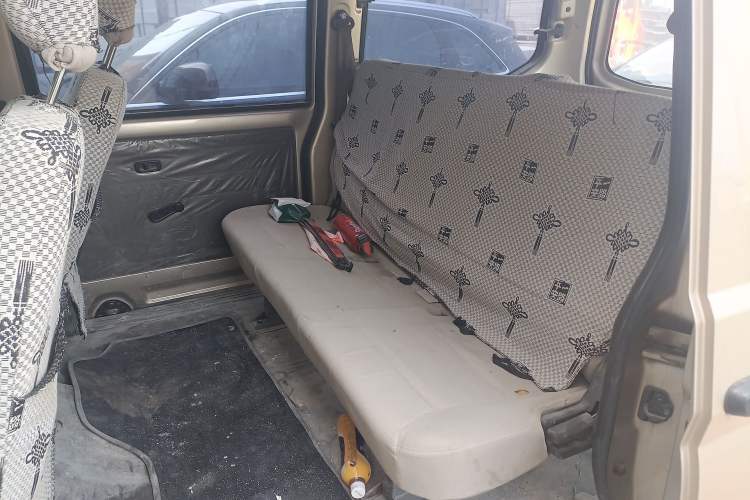 Used Wuling Rongguang S 2021 1.2L Base Model 5-Seater LSI Left Rear Seat