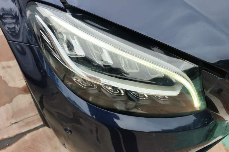 Used Mercedes-Benz C-Class 2019 C 260 Estate Right Front Headlight