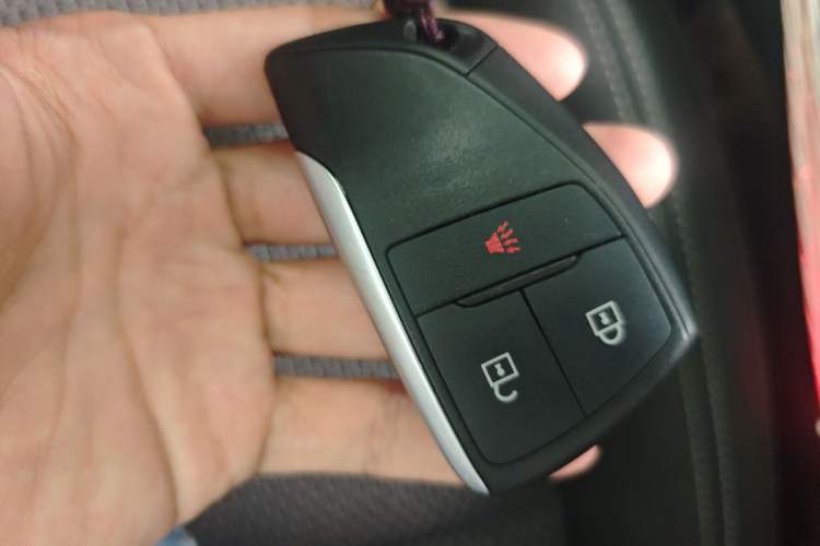 Used Buick Envision 2022 Encore S 552T Two-Wheel Drive Elite Model
