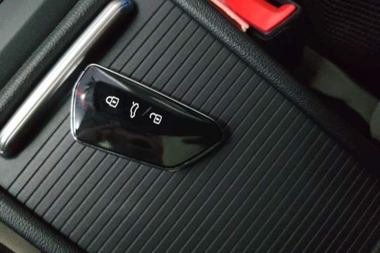 Used Volkswagen Golf 2023 Facelift 280TSI DSG Pro
