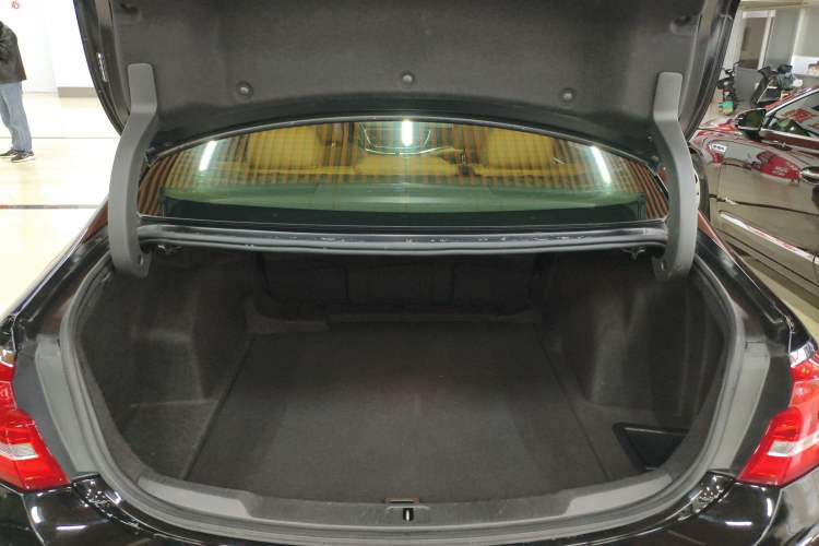 Used Buick LaCrosse 2018 28T Luxury Model